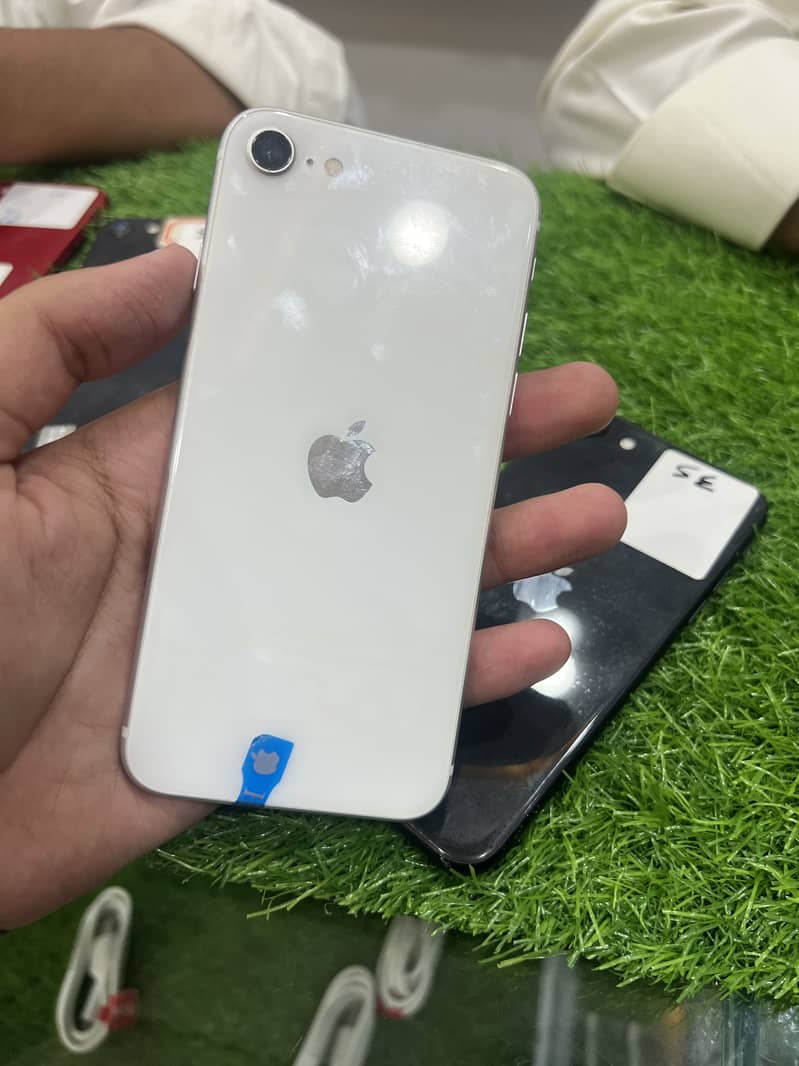 Apple iPhone SE 1