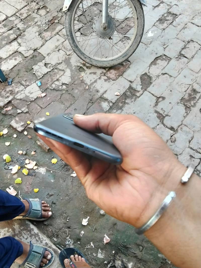 Tecno spark 40 pro plus 5
