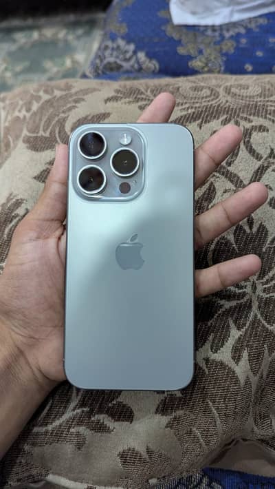 Apple iPhone 15 Pro