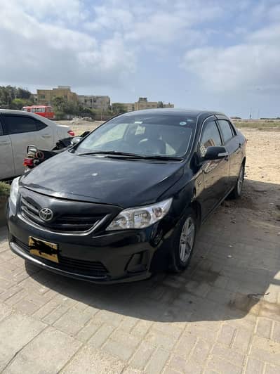 Toyota Corolla GLI 1.6 2013