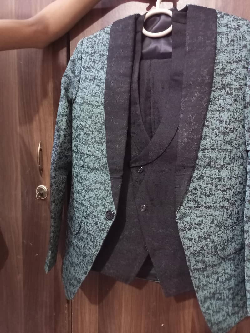 pent coat 1