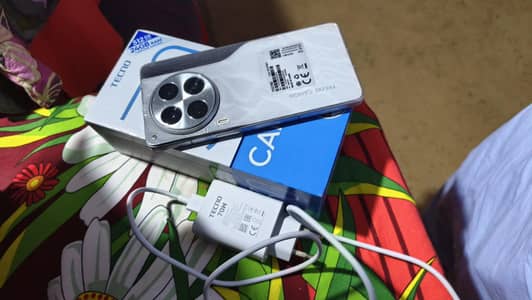 Tecno CAMON 30 Premier
