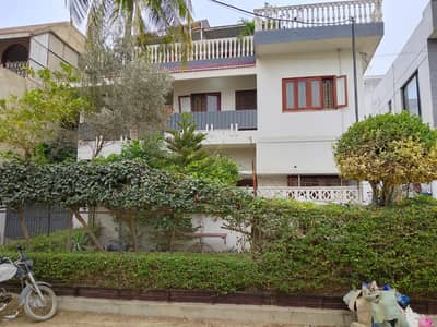 A Well Designed Prime Location House Is Up For sale In An Ideal Location In Karachi