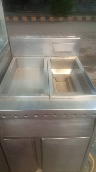 Gass friyer 10 leter good condition