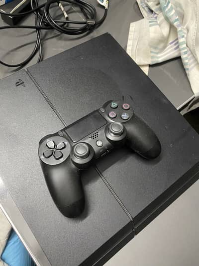 PS4 With GTA 5