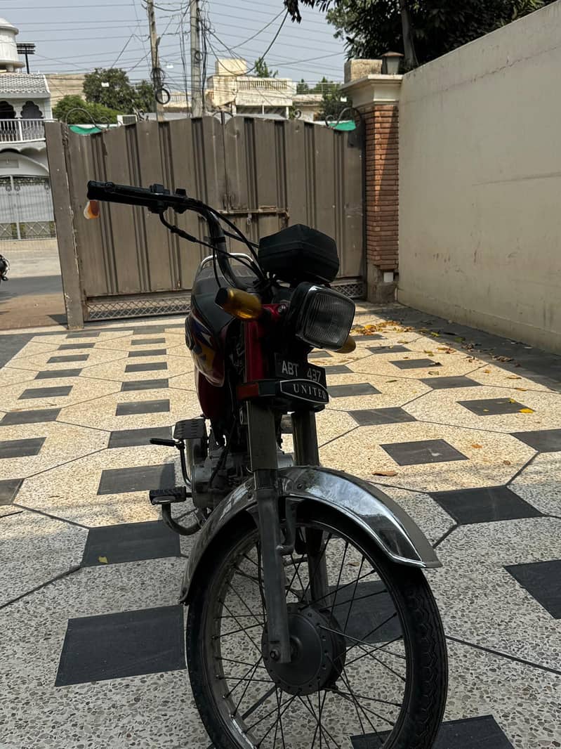 Motorcycle 0
