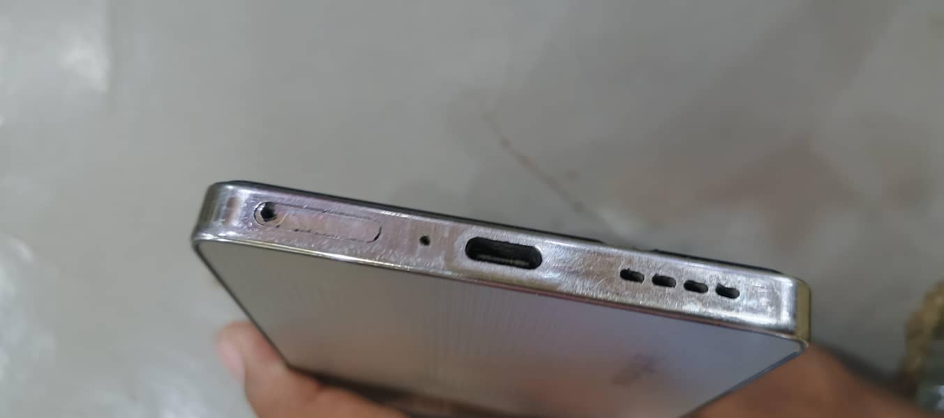 Infinix Note 40 2