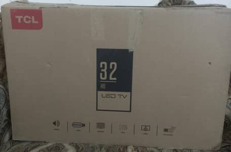 TCL 32 INCH LED IN GOOD CONDITION
