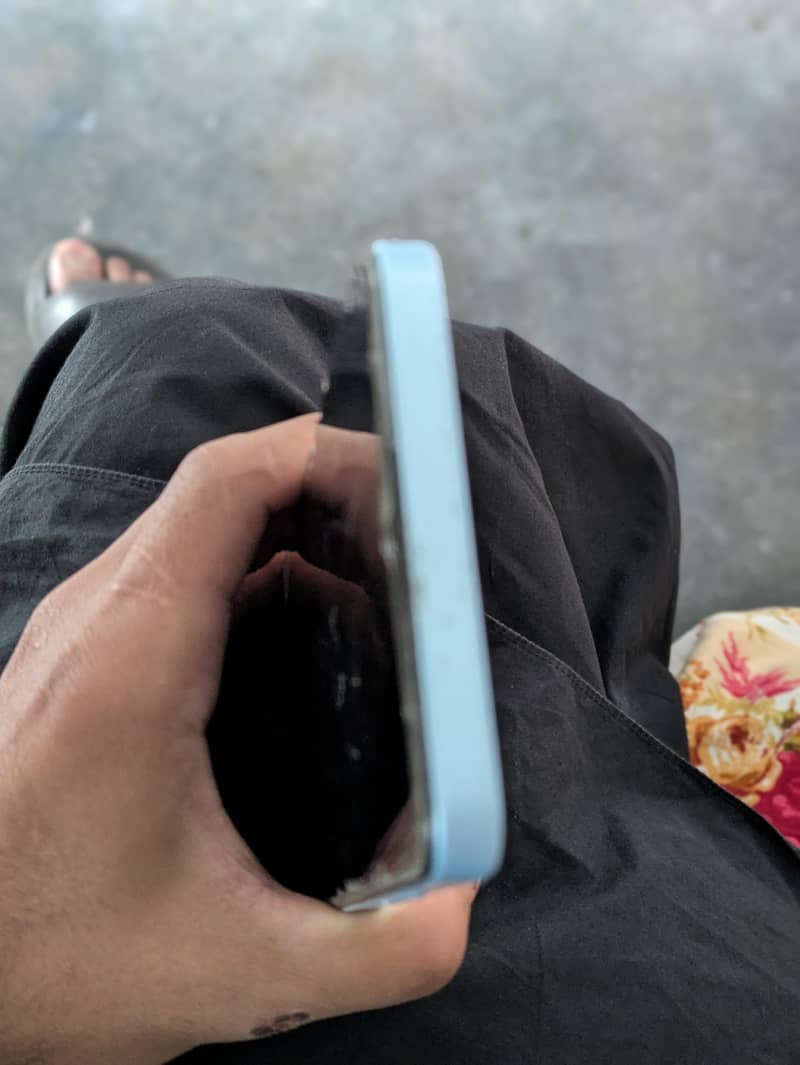 Realme Note 50 4