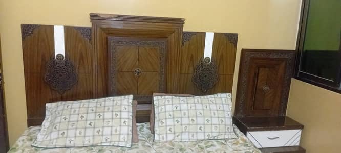 Complete 5-Piece Wooden Bedroom Set with Double Mattress Included