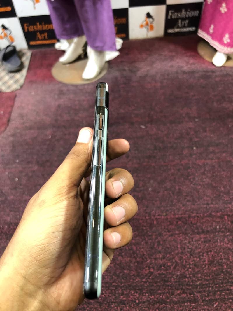 Google Pixel 6a 3