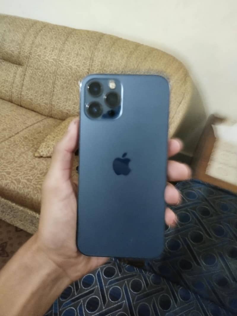 Apple iPhone 12 Pro Max 2