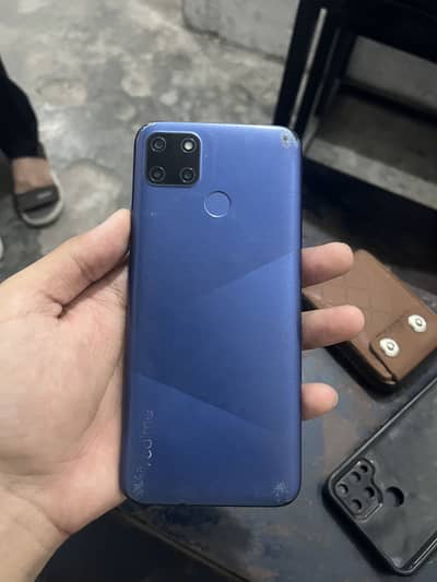 Realme C12