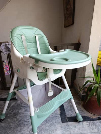baby feeding chair