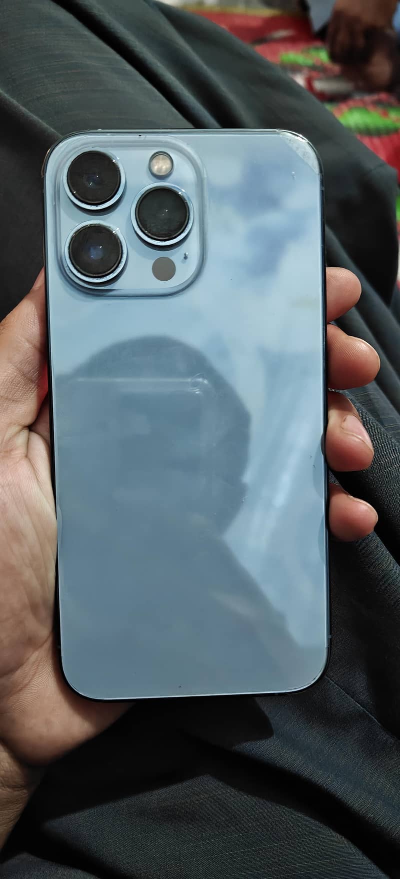 Apple iPhone 13 Pro 1