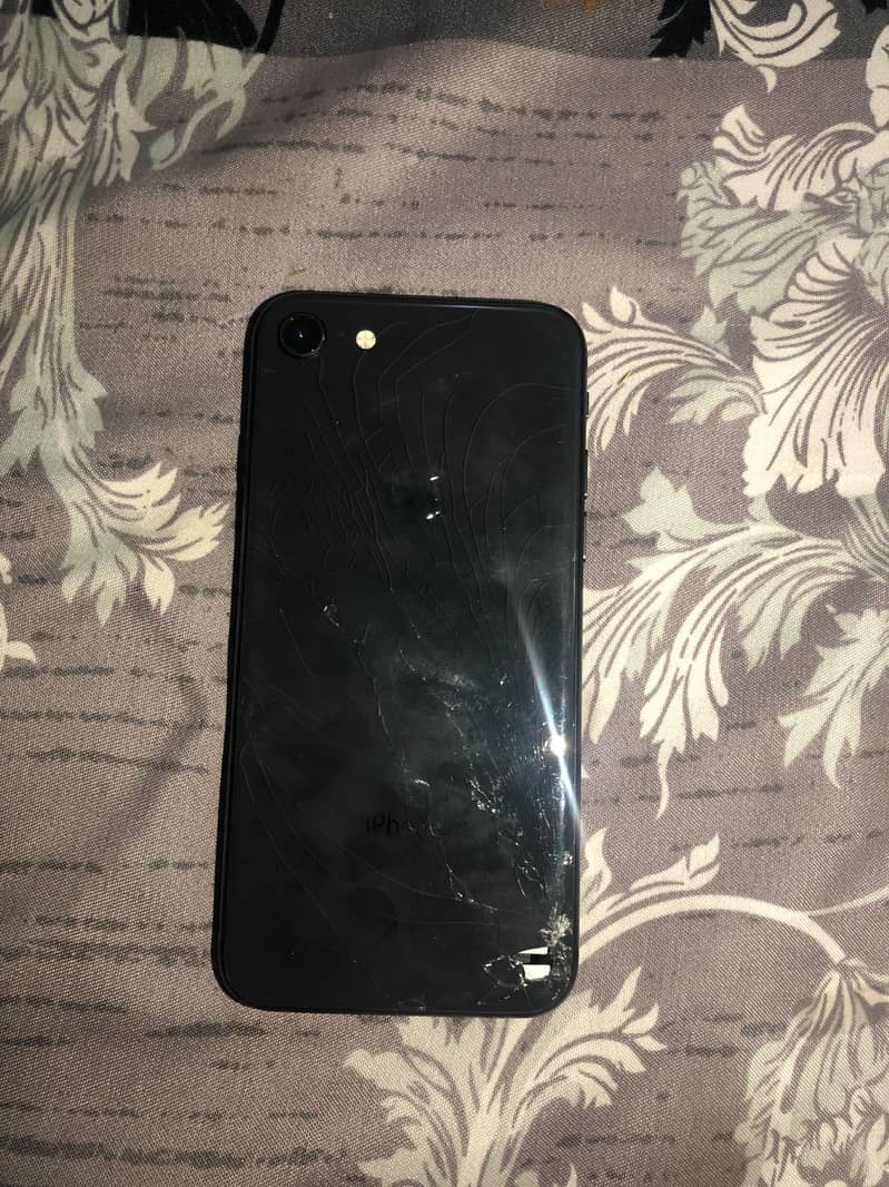 Apple iPhone 8 0