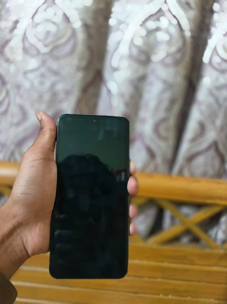 Google Pixel 8 Pro 4