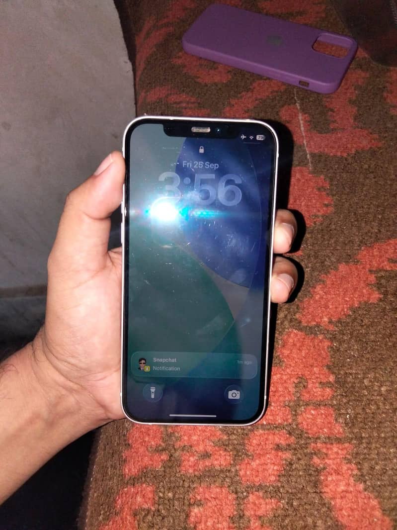 Apple iPhone 12 3