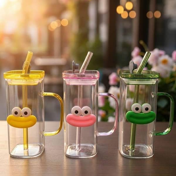 Aesthetic "Happy Face" Square Glass Mugs | Kawaii Borosilicate Glass Tumbler with Color-Matched Straw & Handle Perfect for Juice, Coffee & Smoothies | Cute Monster Drinkware (Random color)