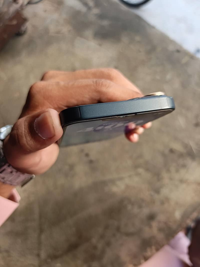 Apple iPhone 14 2