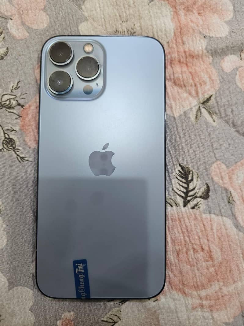Apple iPhone 13 Pro Max 0
