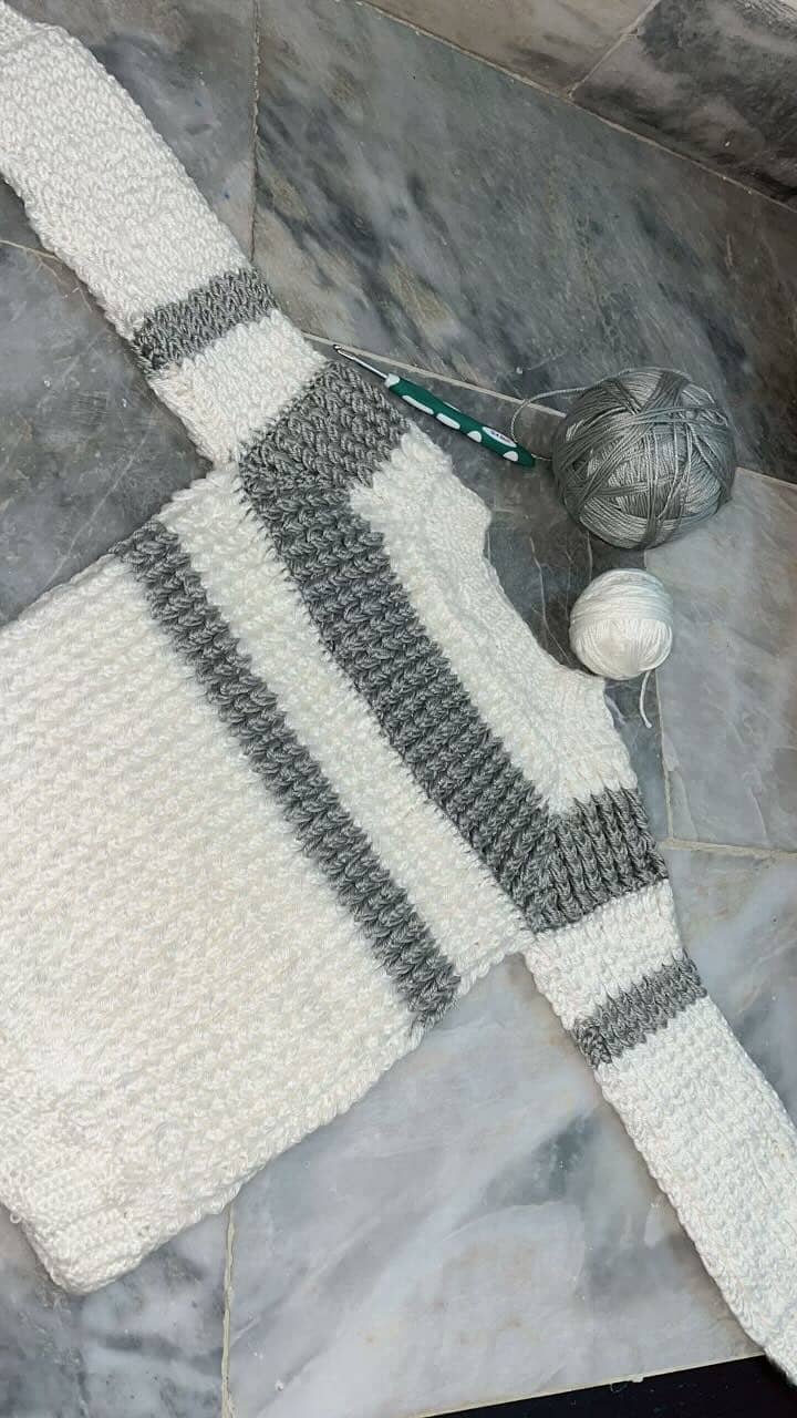 Sweater 0
