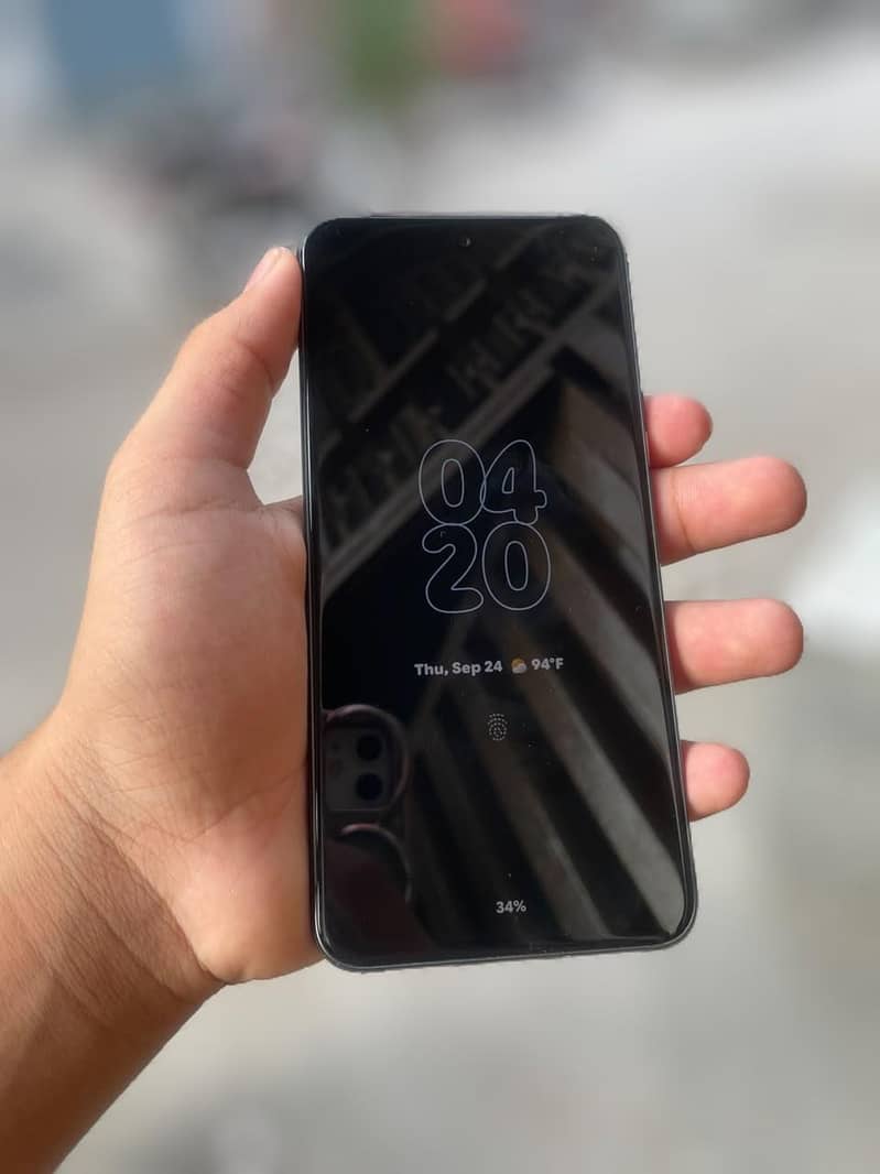 Google Pixel 8 2