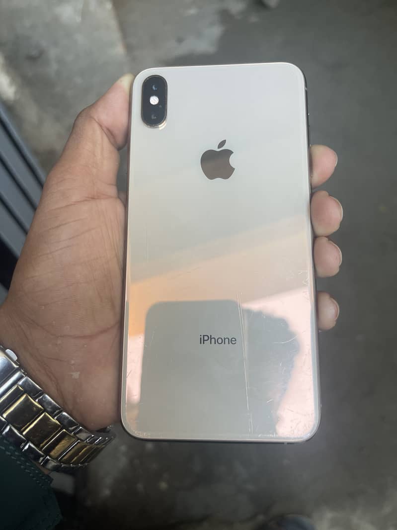 Apple iPhone XS Max 0