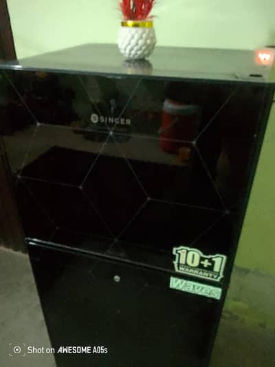 fix rate hai Glass door fridge medium brand waves SinGEr+Glow Geneine
