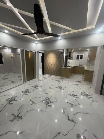 SILENT COMMERCIAL PORTION FOR RENT   Prime Location Gulshan-e-Iqbal  1st Floor Portion  240 Sq. Yards