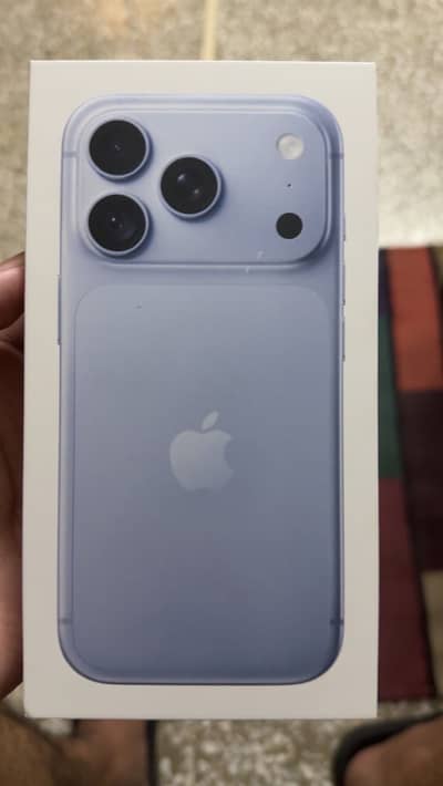Apple iPhone 18 Pro Glacier 256GB Brand New Non active