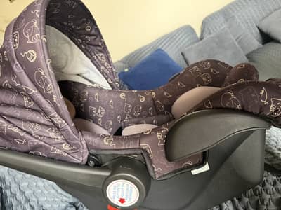 Baby carry cot