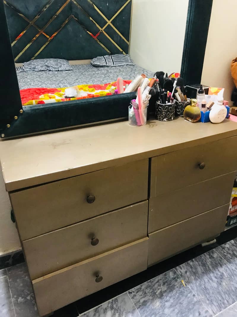 king size bed 1