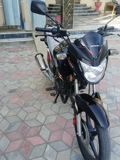 Honda cb 150f self start