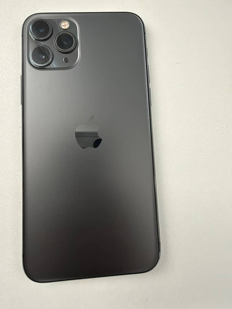 Apple iPhone 11 Pro 1