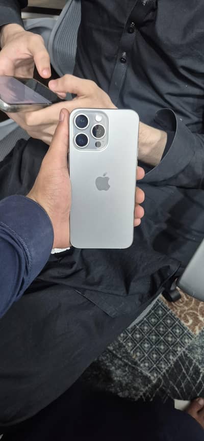 Apple iPhone 15 Pro Max