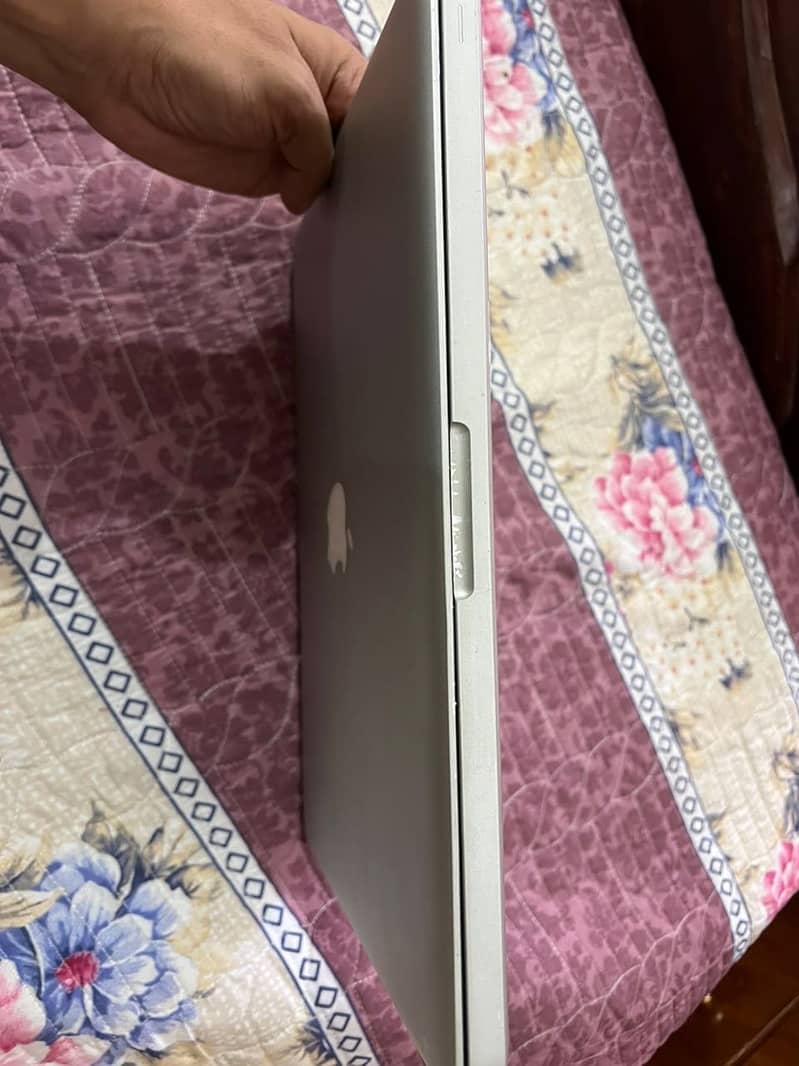 MacBook Pro 4
