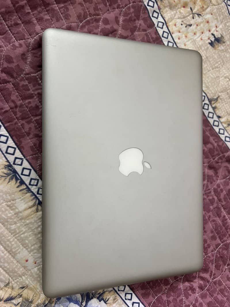 MacBook Pro 7