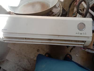 Gree 1 ton AC for sale
