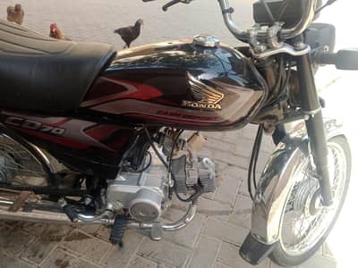 Bike chalne ma bohat achi h no accident