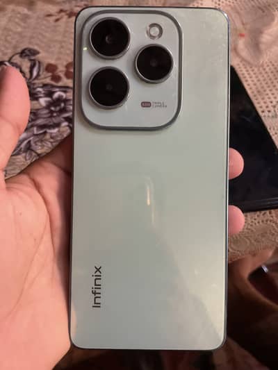 Infinix Hot 40 Pro