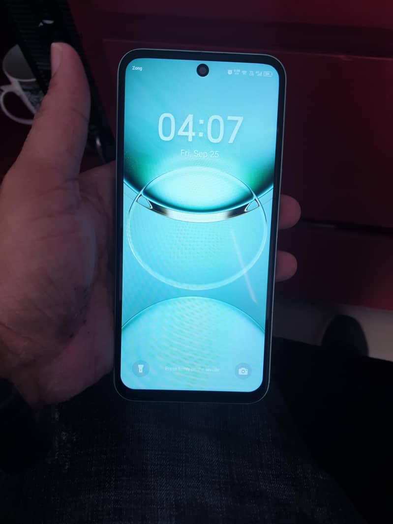 Tecno SPARK 30C 1