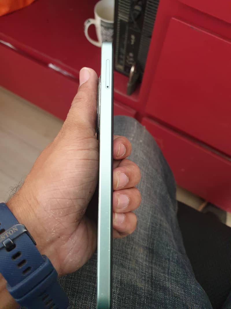 Tecno SPARK 30C 4
