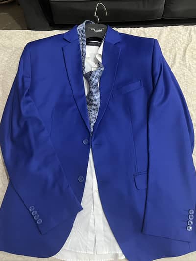 Brand new Royal blue pent coat (dandy) shirt tye with cover uniworth