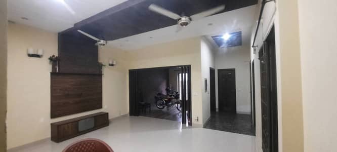 7 Marla double storey House for rent Shalimar colony Multan