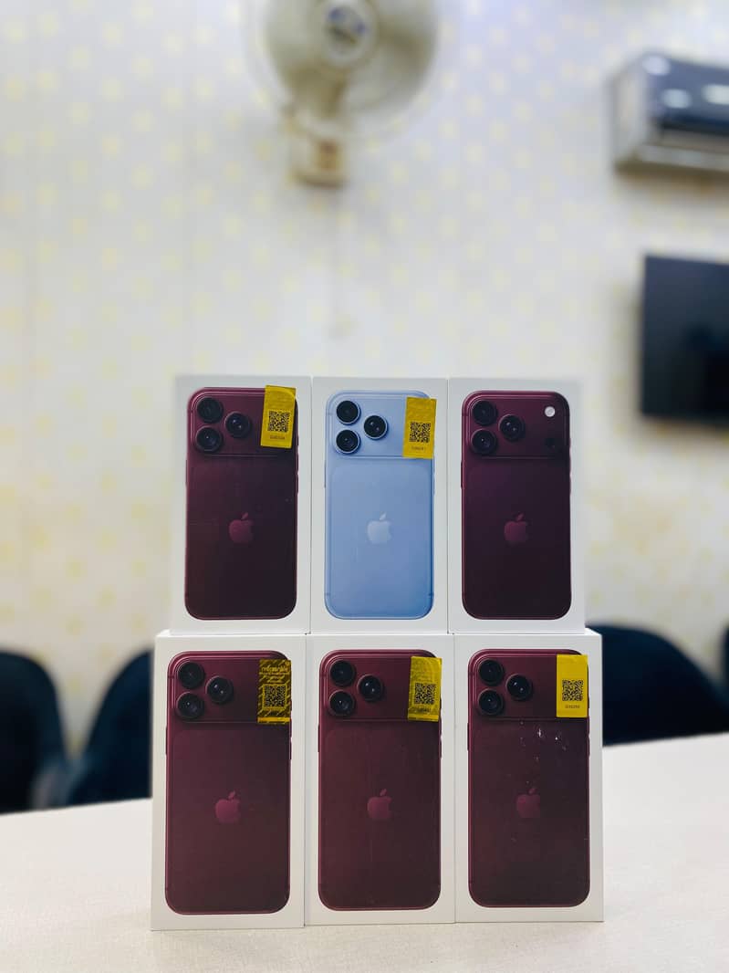 Apple iPhone 18 Pro Max | 256GB & 512GB | Burgundy & Glacier 4