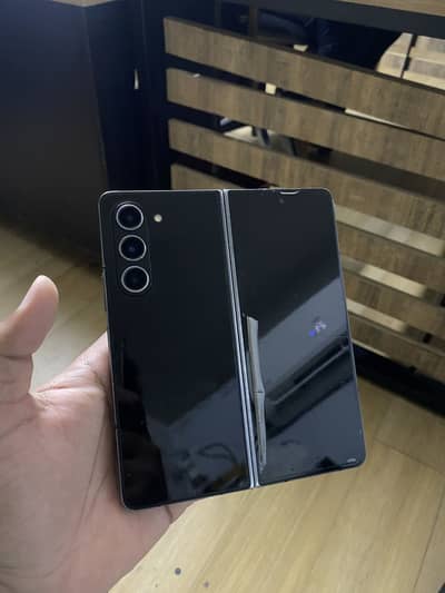 Samsung Mobile Z Fold 5 12/256 non pta