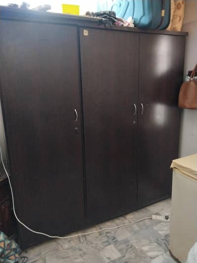 3 door almari for sale