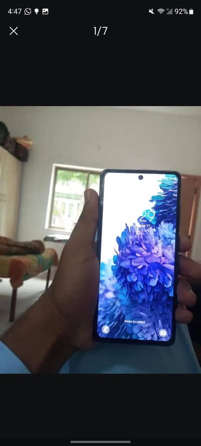 Samsung Mobile S20 FE