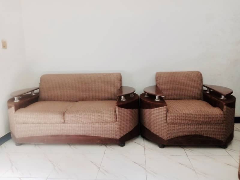 7-SEATER SOFA SET 1